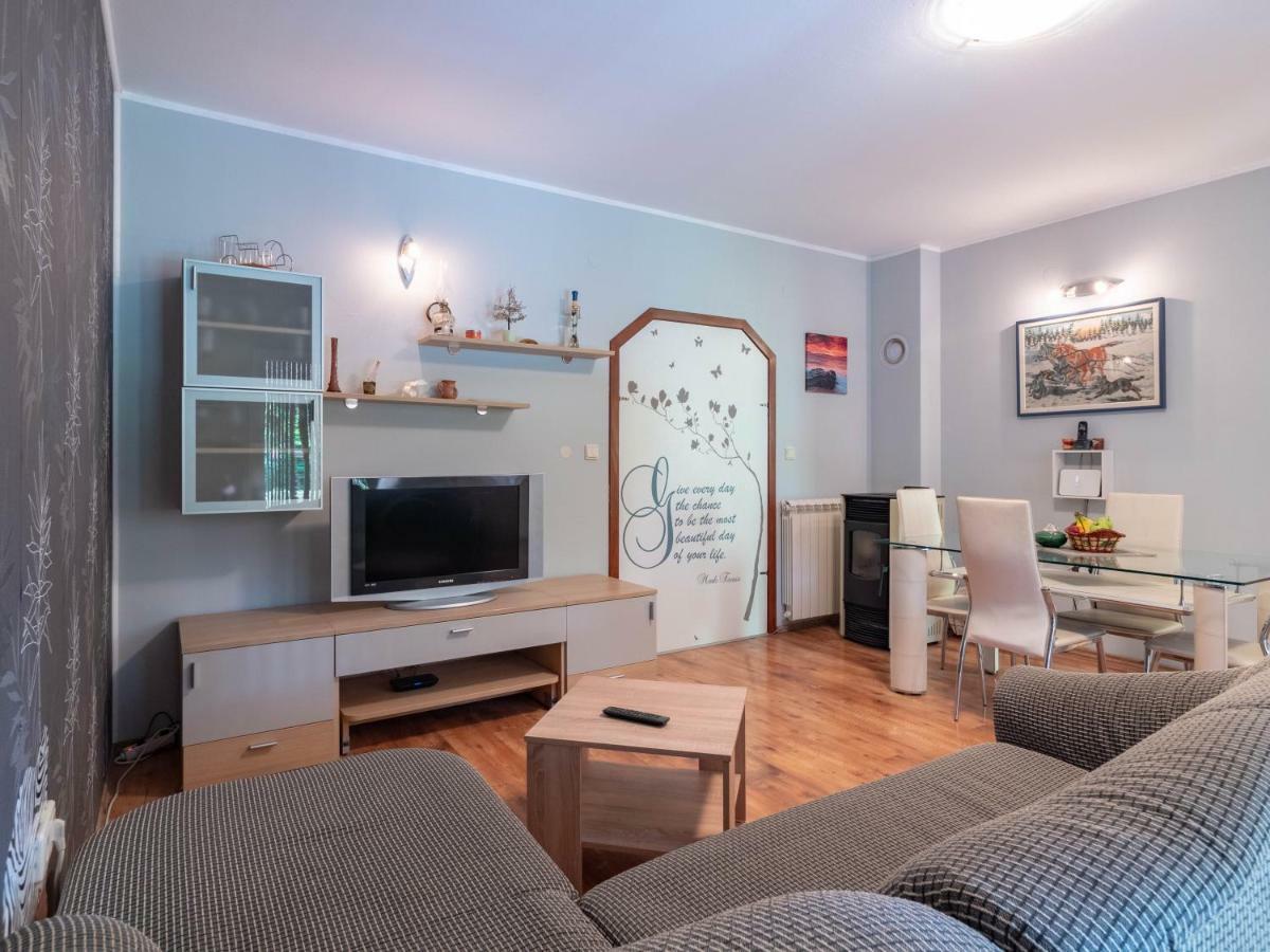 Apartman Arijana 3 Медулин Экстерьер фото